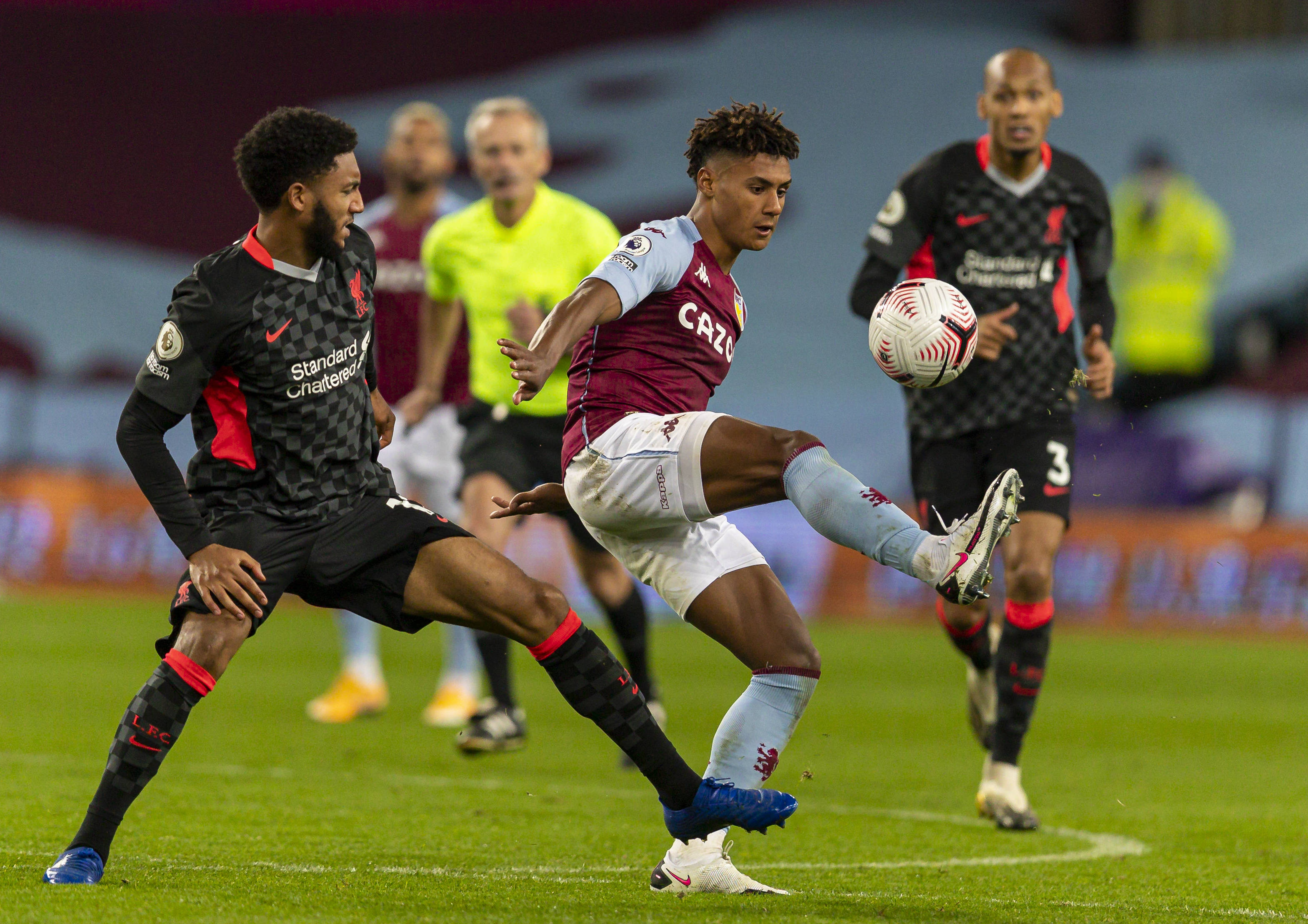 並專注於模 並專注於模